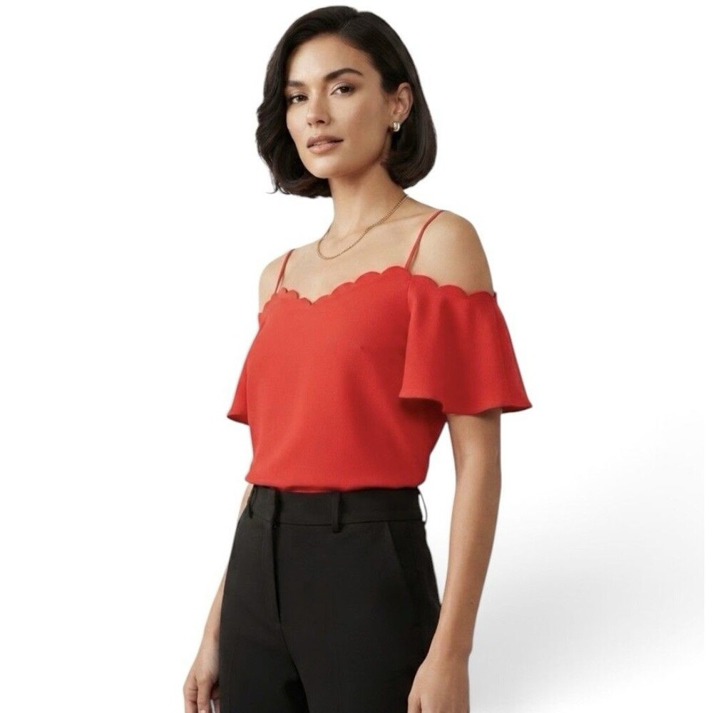 NWT Monteau Red Cold Shoulder Scallop Short Sleeve Top Blouse Womens Size L  NEW